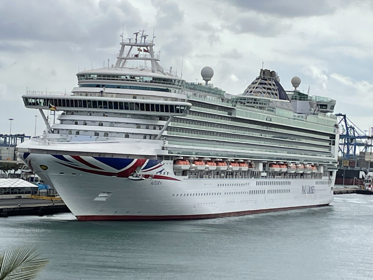 P&O Azura Balcony Cabin Tour C609 (Deck 10)